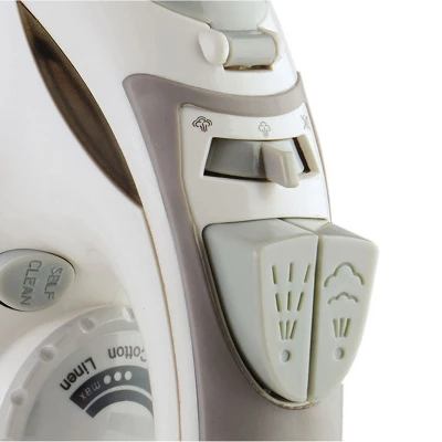 Brentwood Steam Iron With Retractable Cord 2 Brentwood Steam Iron With Retractable Cord - Image 2