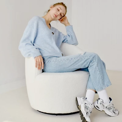 Bella Swivel Barrel Chair,2 Size Soft Touch Upholstered White Teddy Swivel Chair, Armrest 360° Swivel Nursery Chair-Maison Boucle 1 Bella Swivel Barrel Chair,2 Size Soft Touch Upholstered White Teddy Swivel Chair, Armrest 360° Swivel Nursery Chair-Maison Boucle